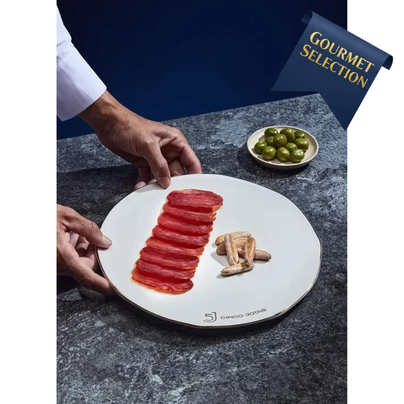 Cinco Jotas (5J) Ibérico Charcuterie Gift Box 2 Cinco Jotas (5J) Ibérico Charcuterie Gift Box - Image 2